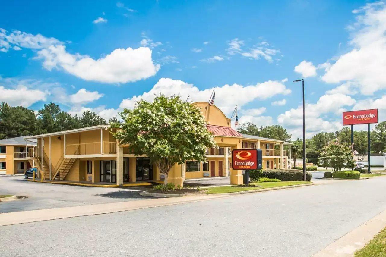 Econo Lodge Inn & Suites At Fort Moore Columbus Extérieur photo
