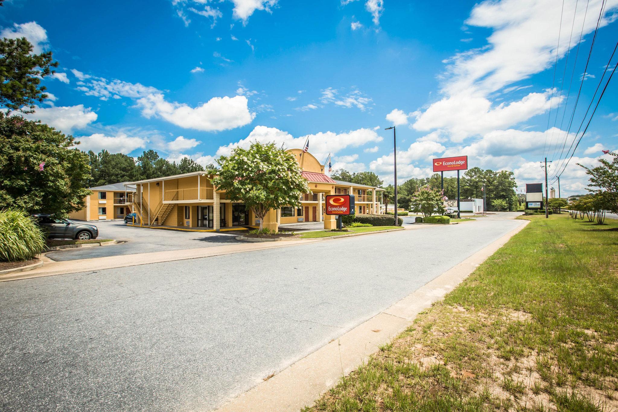 Econo Lodge Inn & Suites At Fort Moore Columbus Extérieur photo