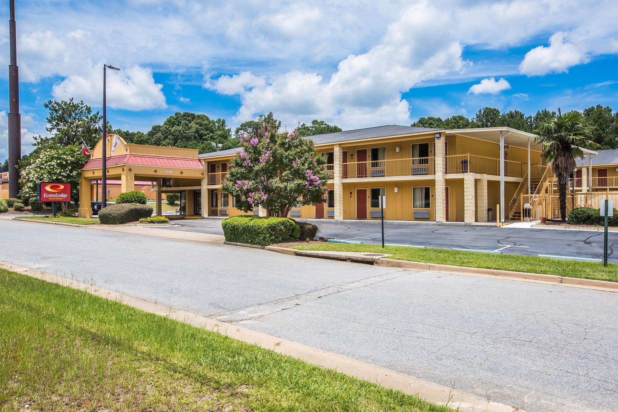 Econo Lodge Inn & Suites At Fort Moore Columbus Extérieur photo
